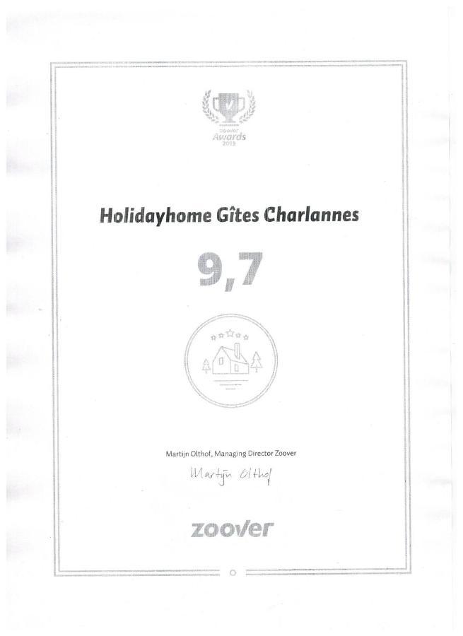 Gite Four A Pain Charlannes Hautefage Ngoại thất bức ảnh